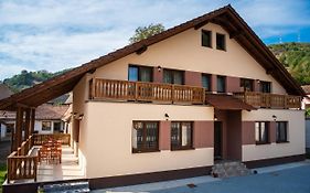 Casa Ilies